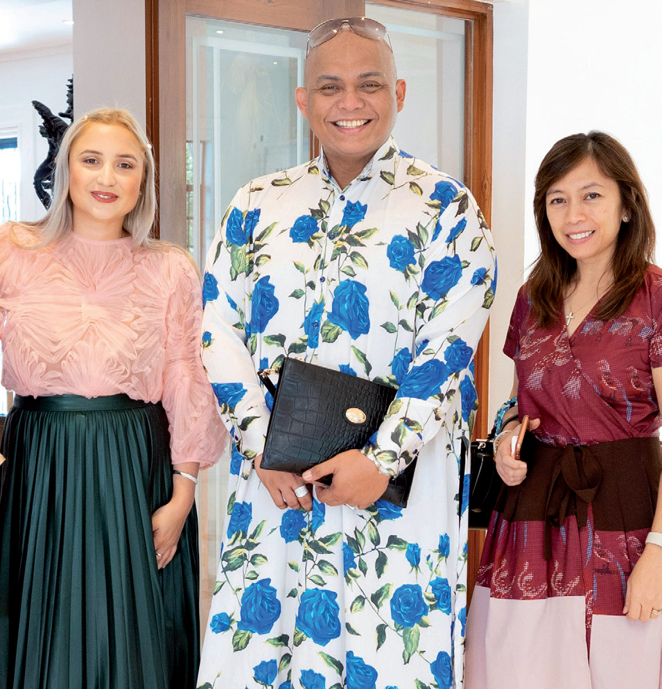 (From left) Palacio de Memoria general manager Camille Lhuillier with PAWP board members Marex Gaba and Liza Alviedo