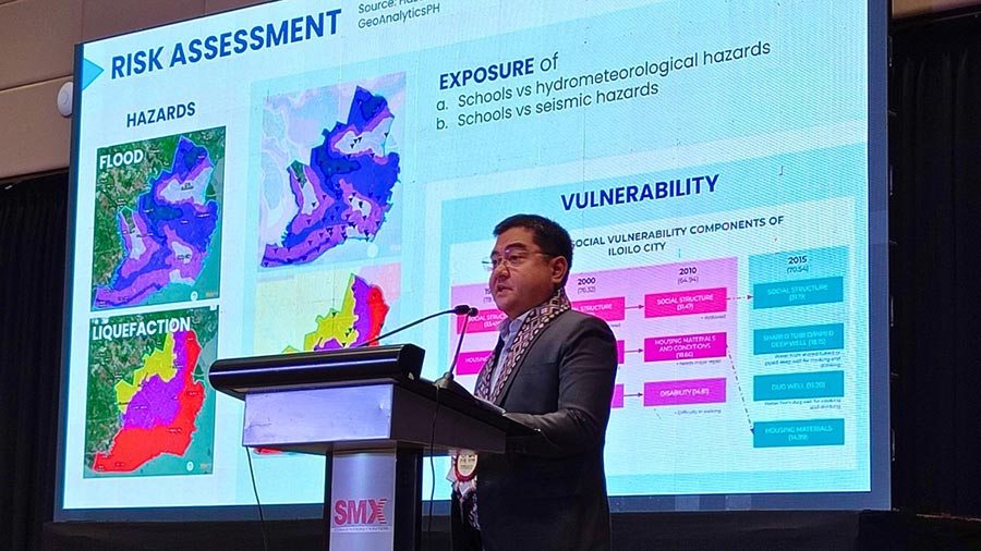 National Resilience Council (NRC) Executive Director Silvestre Barrameda Jr. showcases SM Supermalls’ resilient infrastructure.